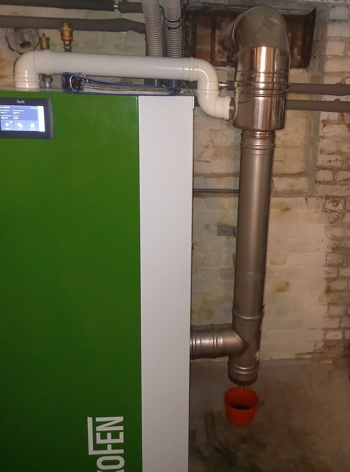 OKOFEN COMPACT 18 KW 